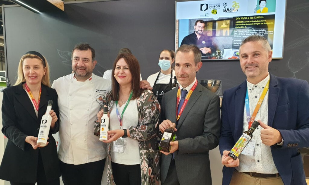 LAS DOPS PRIEGO DE CÓRDOBA Y SIERRA MÁGINA CELEBRAN SU 25 ANIVERSARIO EN EL SALÓN GOURMETS DE MADRID 2