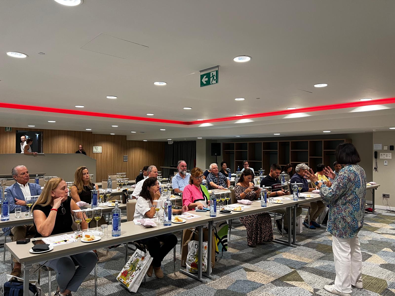 Cata - maridaje Sur Wines Gourmets 2025