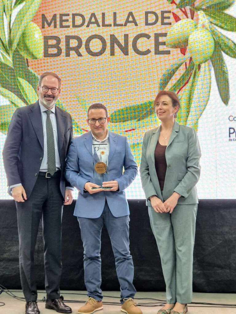 MEDALLA BRONCE - ALMAZARA DE MUELA, S.L.